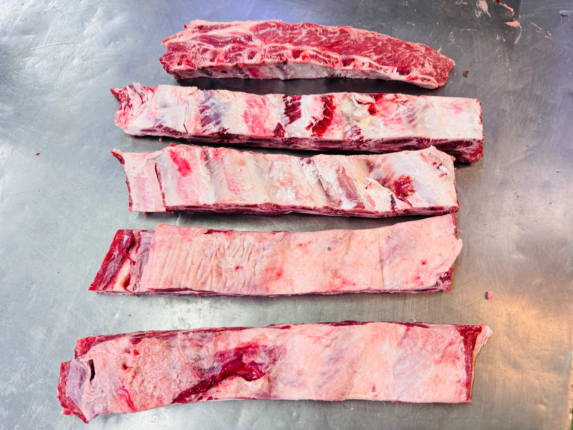 Beef Bara with Bone 1kg – 骨付き牛バラ肉 ハラール認証済み - Premium halal groceries and authentic ingredients