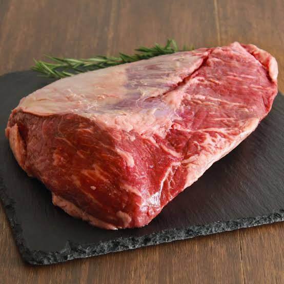 Beef Boneless Block 5kg Gunma – 群馬産 骨なしビーフブロック 5kg ハラール認証済み - Premium Halal Food Product
