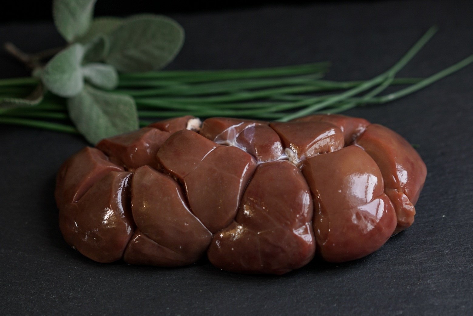 Beef Kidney 1kg – 牛の腎臓（ハラール・内臓肉） - Premium Halal Food Product