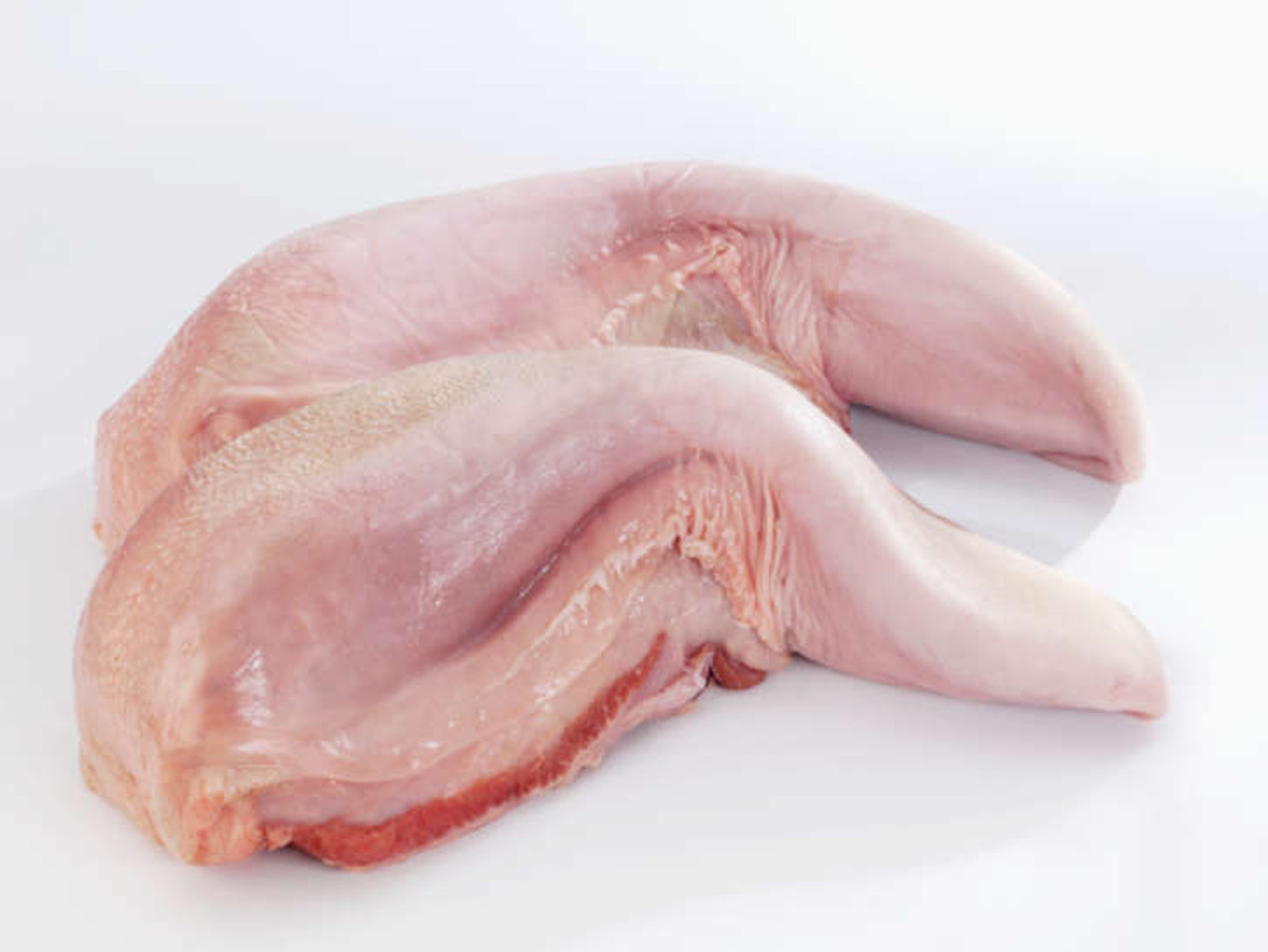 Beef Tongue 1kg Fresh & Cleaned – 新鮮で洗浄済み牛タン 1kg ハラール認証済み - Related product image